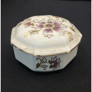 Vtg Zsolnay Hungary Hand-Painted Porcelain Trinket Box w/ Gold Trim #107/9142